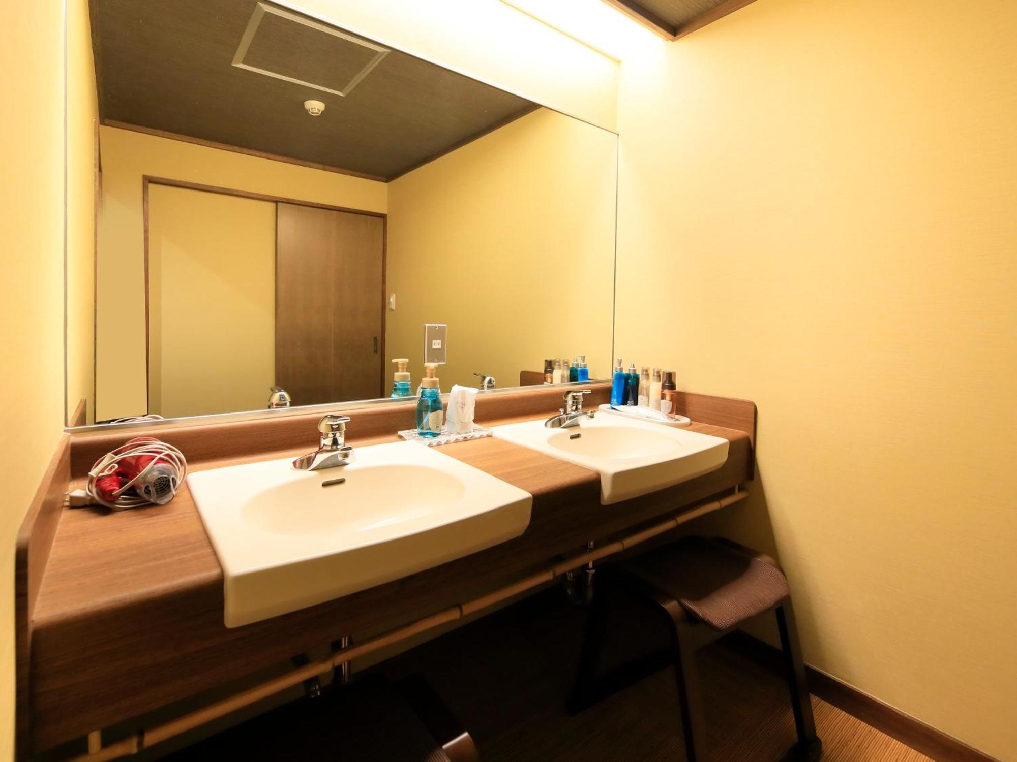 Hotel Saikatei Jidaiya Kaminoyama Zimmer foto